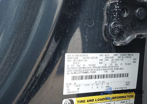 2021 Lincoln Navigator Black Label L из США, поврежденный, VIN 5LMJJ3TT6MEL11281